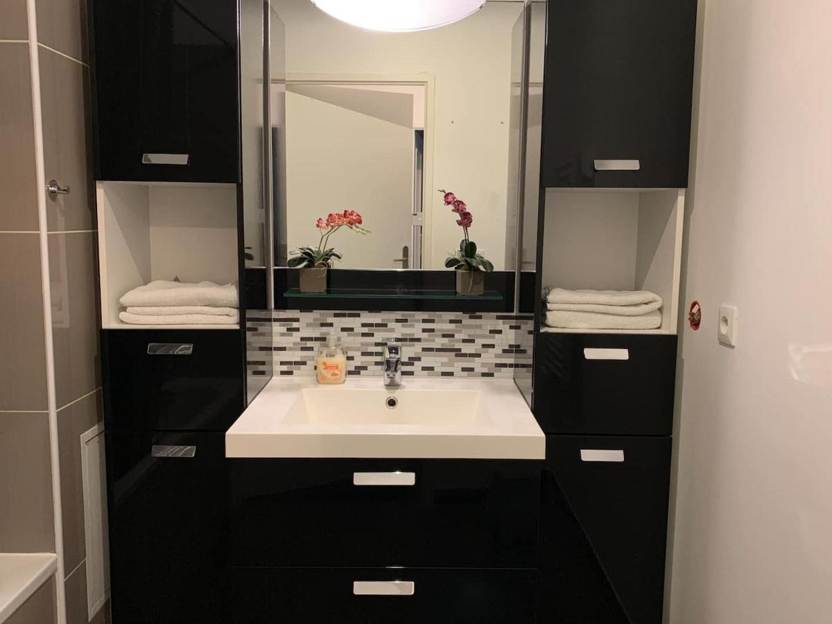 Thao Apartment เซร์ริส ภายนอก รูปภาพ
